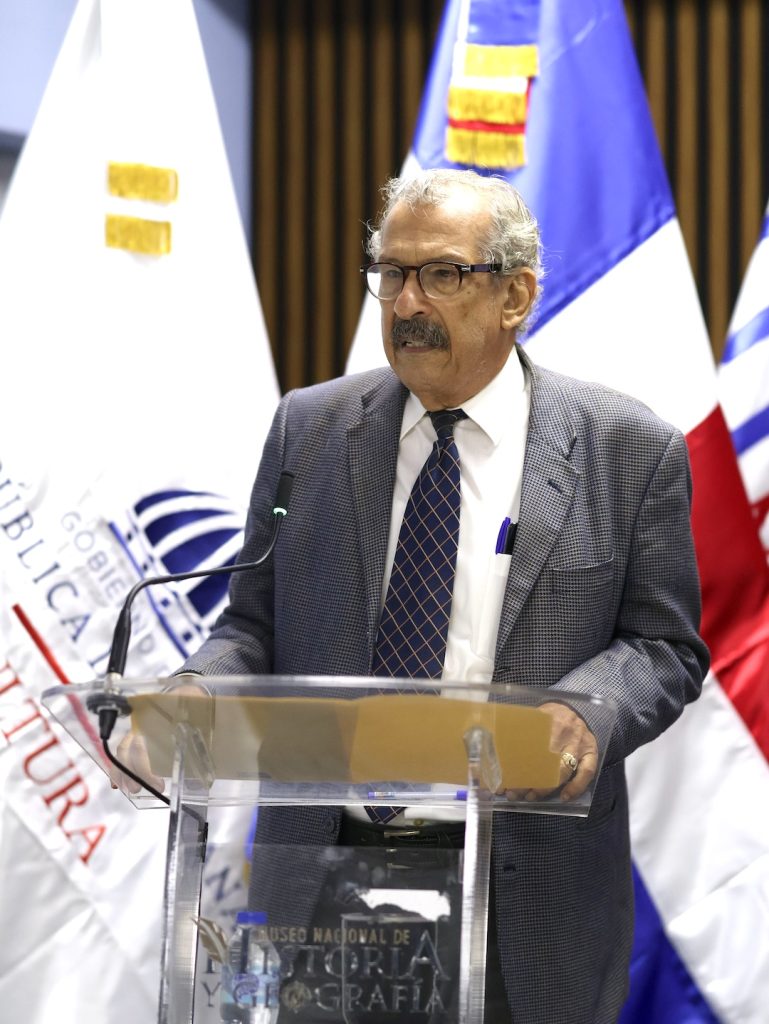 https://civismomagazine.com/wp-content/uploads/2026/09/Jose-G.-Guerrero-director-del-Museo-Nacional-de-Historia-y-Geografia-769x1024.jpg